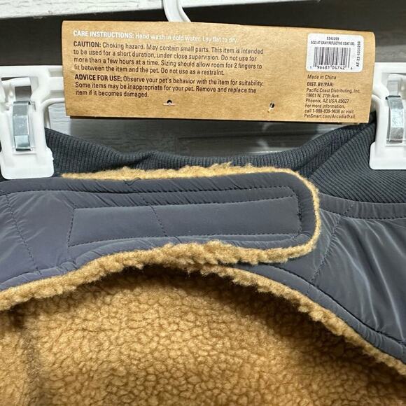 NWT Arcadia Trail Ultra Reflective Dog Jacket - Grey - XXL - Picture 7 of 13